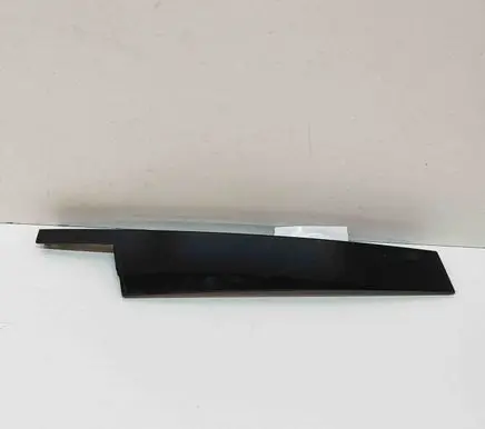 Skoda Enyaq iV Front door glass trim molding 5LA837901
