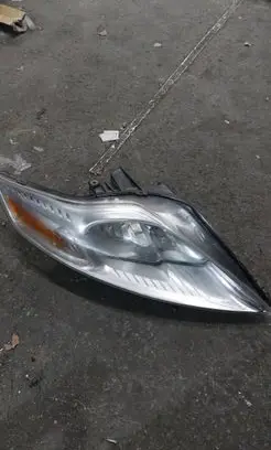 Ford Mondeo MK IV Headlight/headlamp 7S7113W029