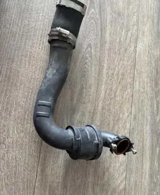 Ford Galaxy Air intake hose/pipe JG916F072AB