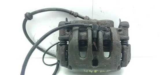 Mercedes-Benz Vito Viano W447 Front brake caliper 929001