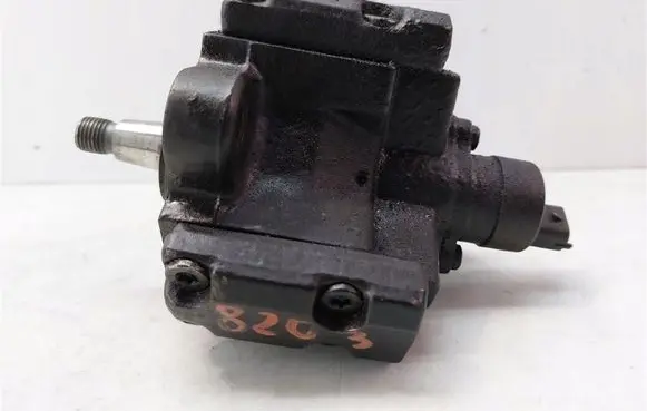 Fiat Punto Evo Fuel injection high pressure pump