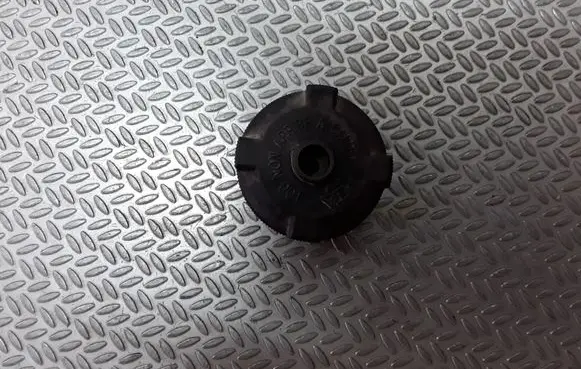 Peugeot Boxer Coolant expansion tank/reservoir cap 