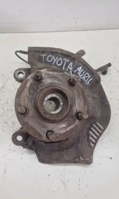 Toyota Auris 150 Front wheel hub