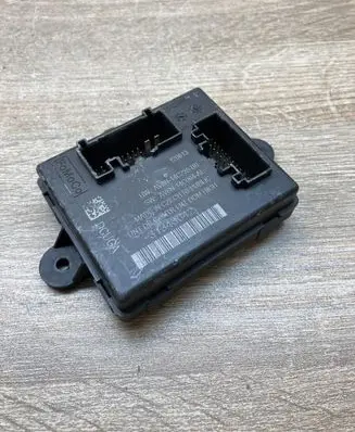 Volvo V60 Door control unit/module AV6N14C235BB AV6N14V064AE 120613