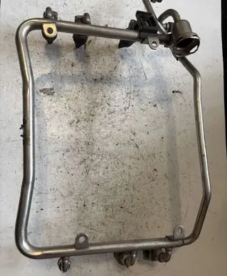 Fuel main line pipe