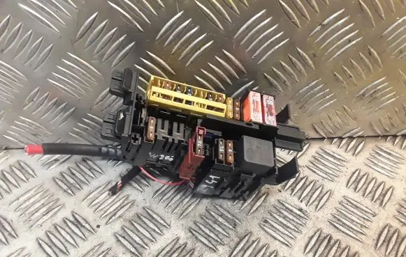 Fuse box set