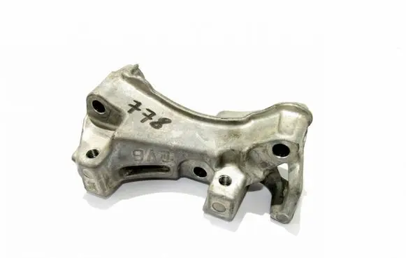 Citroen Berlingo Engine mounting bracket 9688615780