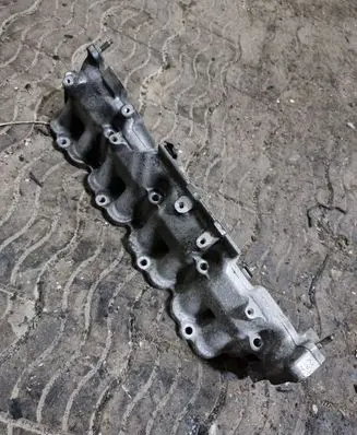 Toyota Corolla Verso E121 Intake manifold NOCODE