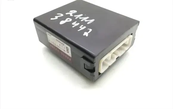 Toyota Corolla E120 E130 Climate control unit 88650-02380 MB277200-0570