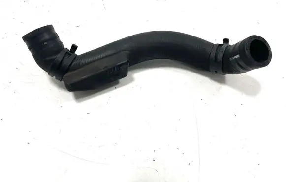 Volkswagen Golf VI Engine coolant pipe/hose
