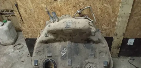 Subaru Impreza III Fuel tank 