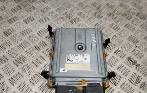 Mercedes-Benz E C207 W207 Engine control unit/module A2789001500
