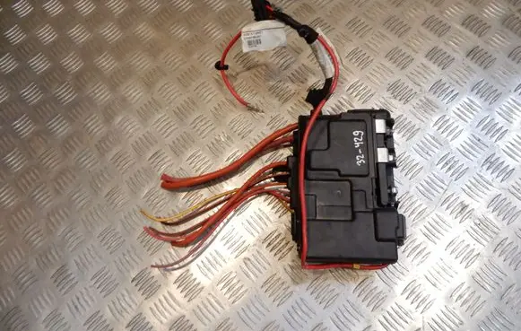 Volvo S80 Fuse box set 30659092 3137183 32429