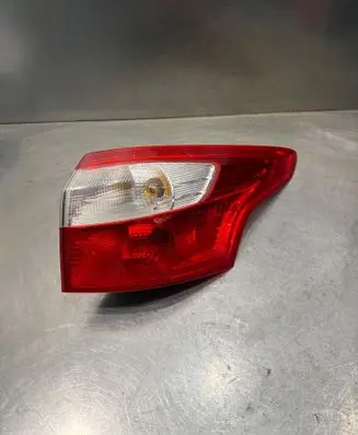 Ford Focus Rear/tail lights BM5113404G
