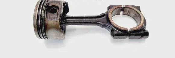 Citroen C3 Piston with connecting rod