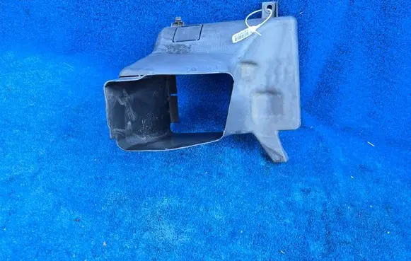 BMW 7 F01 F02 F03 F04 Radiator trim 7184157