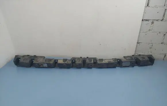 Toyota Highlander XU50 Rear bumper support beam 526150E080