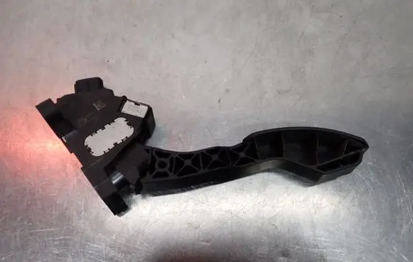 Toyota Corolla E140 E150 Accelerator throttle pedal