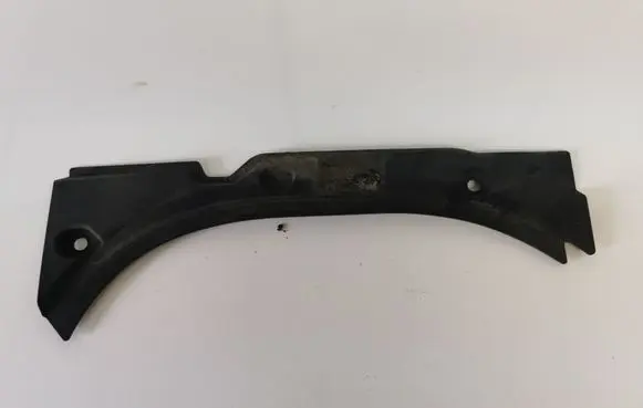 Audi A8 S8 D4 4H Other engine bay part 4H0823745