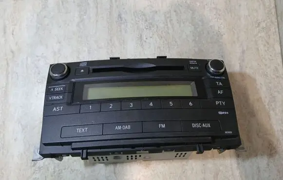 Toyota Avensis T270 Radio/CD/DVD/GPS head unit 8612005150