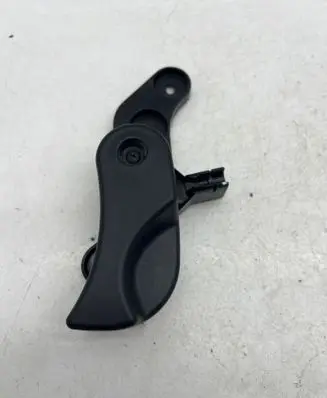 BMW X1 U11 Engine bonnet (hood) release handle 7326517 5123