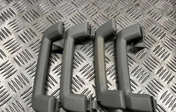 Ford Mondeo MK IV A set of handles for the ceiling 