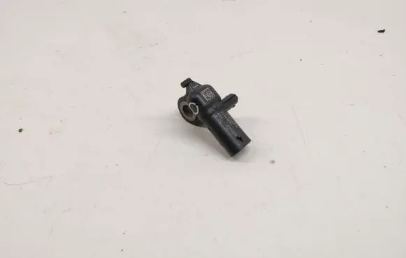 Volvo V60 Airbag deployment crash/impact sensor 32381890
