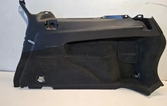 Trunk/boot side trim panel