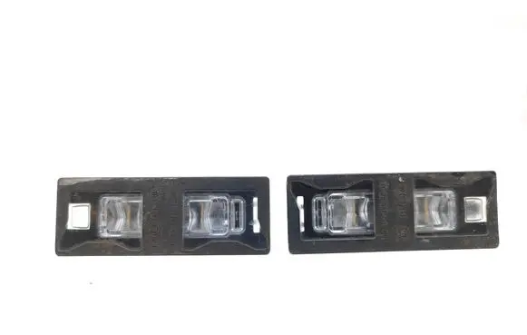 Audi Q5 SQ5 Number plate light 8W6943021