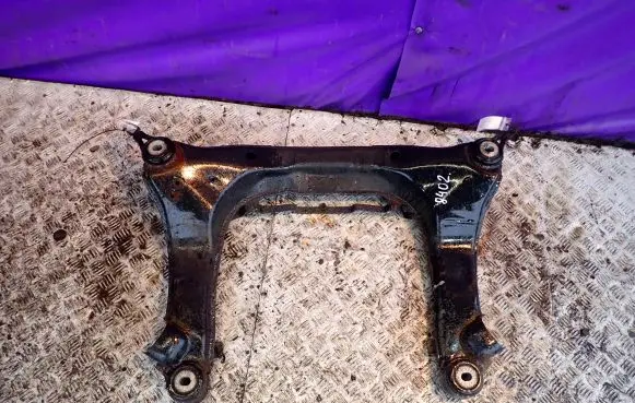 Audi A4 S4 B6 8E 8H Front subframe