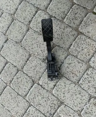 Seat Ibiza III (6L) Accelerator throttle pedal 6Q1721503M