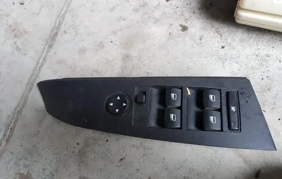 BMW 5 E60 E61 Electric window control switch 6943241
