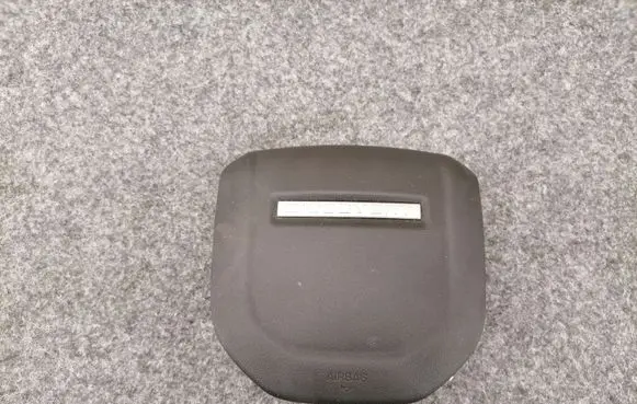 Land Rover Discovery 5 Steering wheel airbag HY32043B13CB HY32043B13