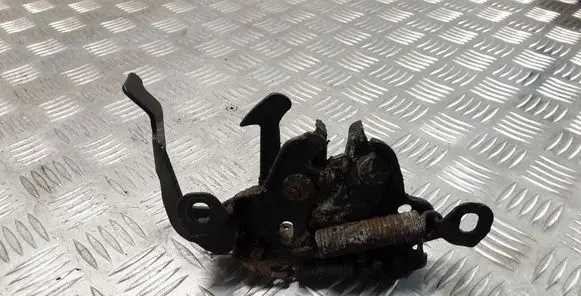 Nissan Qashqai Engine bonnet/hood lock/catch