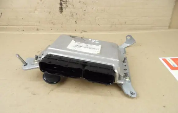 Alfa Romeo 156 Engine control unit/module 46821767 0281010336