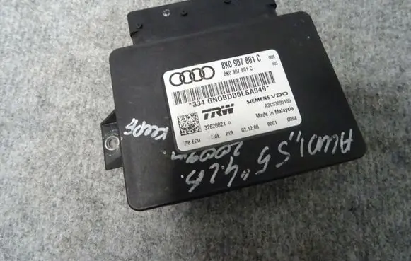 Audi A5 8T 8F Hand brake control module 8K0907801C