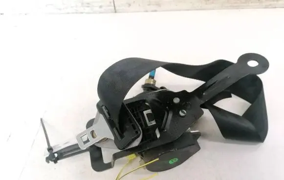 Nissan Primera Front seatbelt 86884AV710