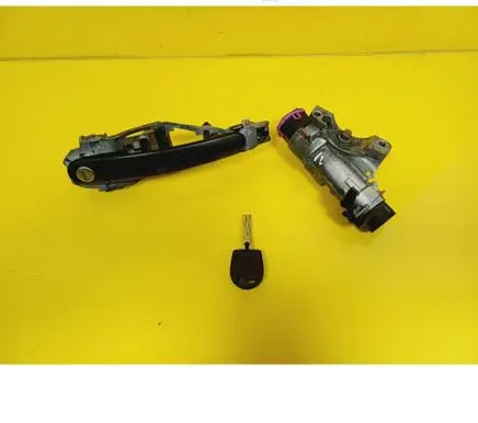 Volkswagen Golf IV Ignition lock 4B0905851C