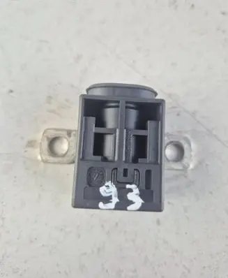 Audi A6 S6 C6 4F Battery relay fuse 4F0915519 120046