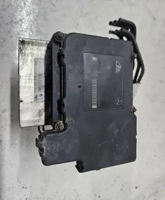 Mercedes-Benz ML W163 ABS Pump 10099013562 10020801122