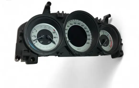 Mercedes-Benz C W204 Speedometer (instrument cluster) A2049005513