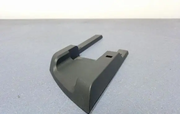 Other sill/pillar trim element