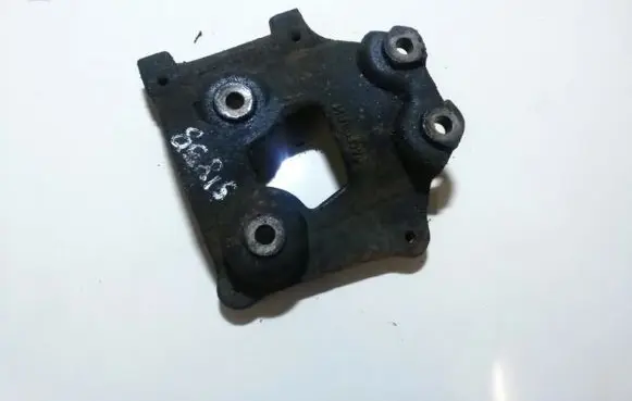 Mitsubishi Carisma Engine mounting bracket nb9508179 cab116a047