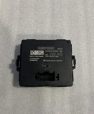 Volkswagen PASSAT B8 Gateway control module 3Q0907530AR