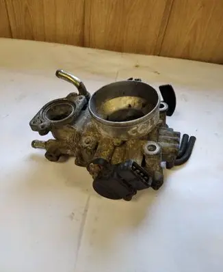 Mitsubishi Colt Throttle valve