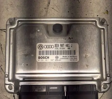 Audi A6 Allroad C5 Engine control unit/module 8E0907401J 1039S03402 0281011387