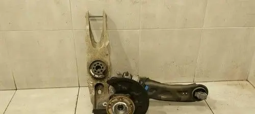 Mercedes-Benz GLA W156 X156 Rear wheel bearing hub A2463503441
