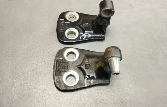Land Rover Range Rover Sport L320 Front door hinge set 