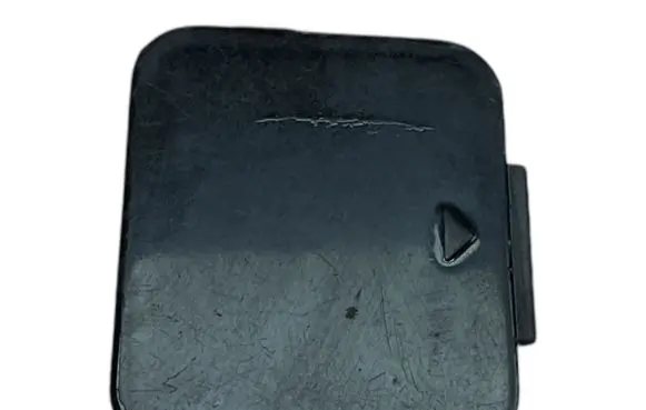BMW 5 E39 Front tow hook cap/cover 51128159375 8159375