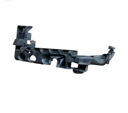 Audi A3 S3 8P Headlight/headlamp mounting bracket 8P0805607